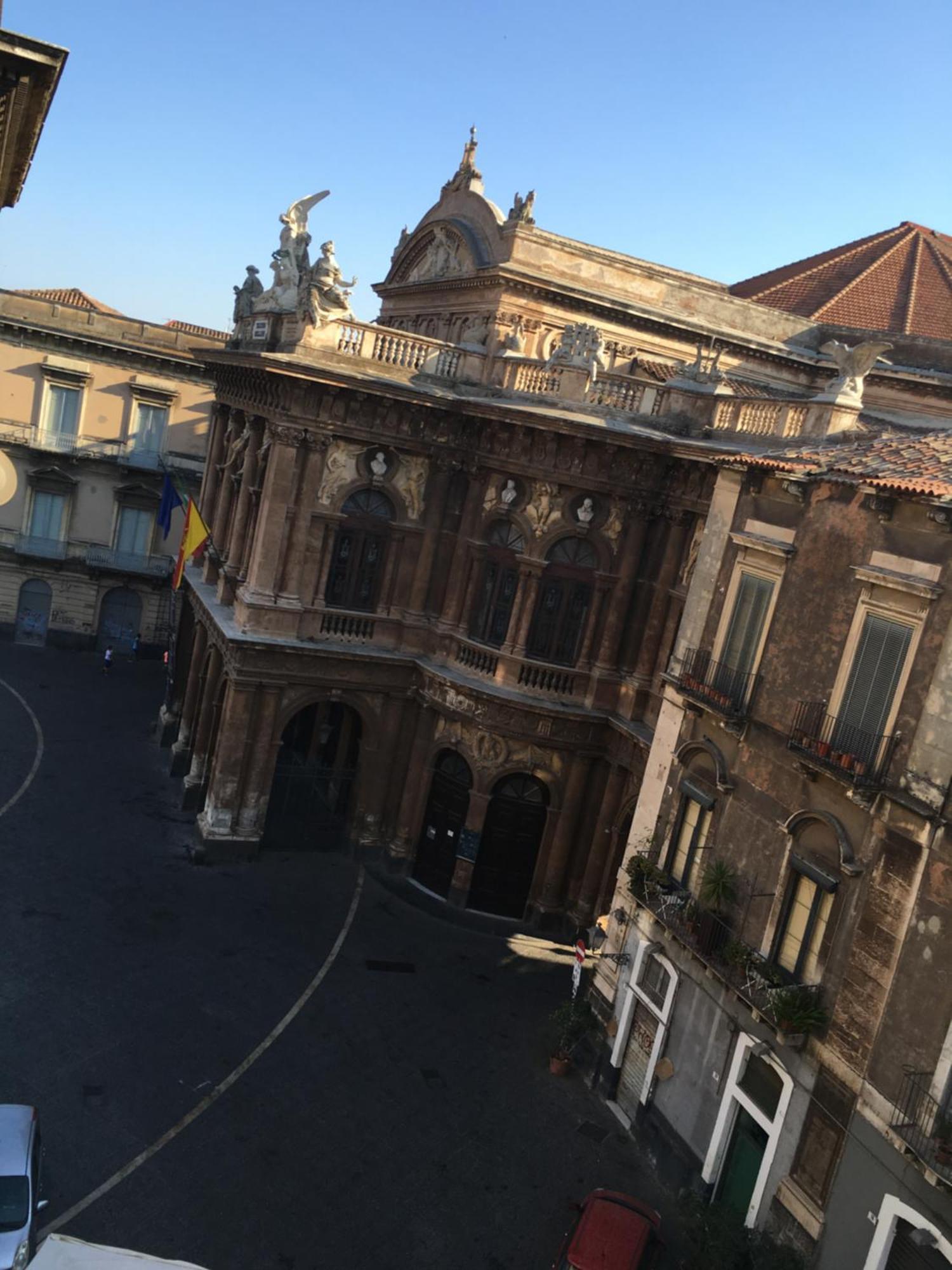 Wonderful Teatro Massimo Bellini Catânia Exterior foto