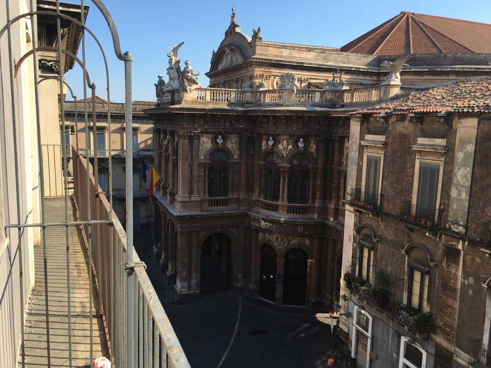 Wonderful Teatro Massimo Bellini Catânia Exterior foto
